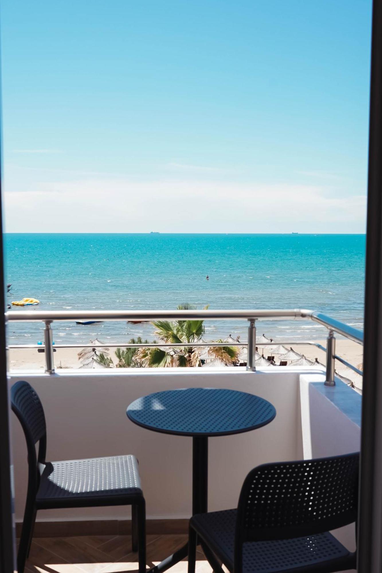 Marina Rooms Durrës Exterior foto